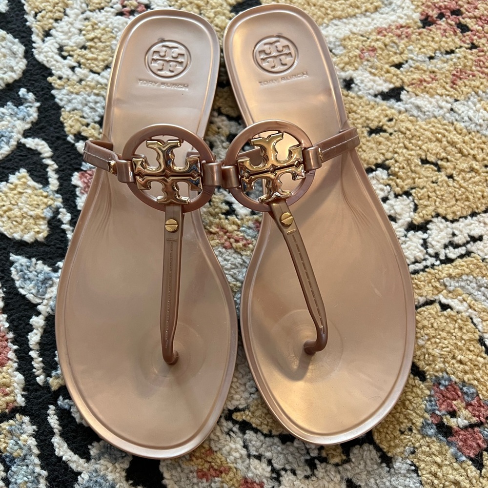 Tory Burch Tan Sandals Classic Leather Design